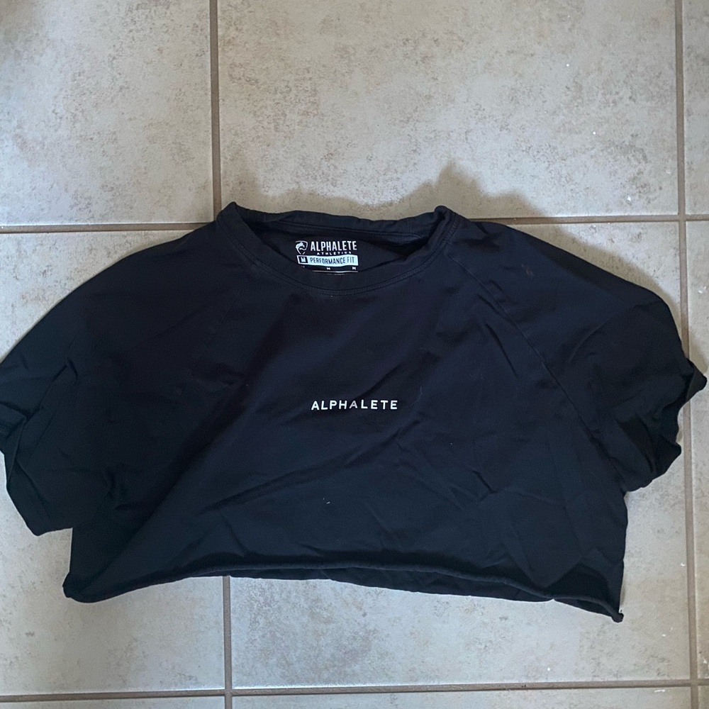 ALPHALETE CROP TOP